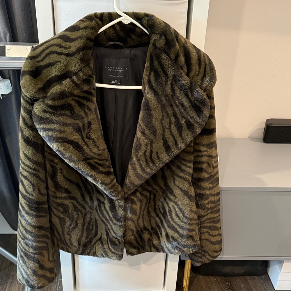 Sanctuary Olive and Black Zebra Teddy Jacket